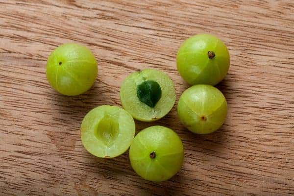  Плод амла, индийски цариградско грозде