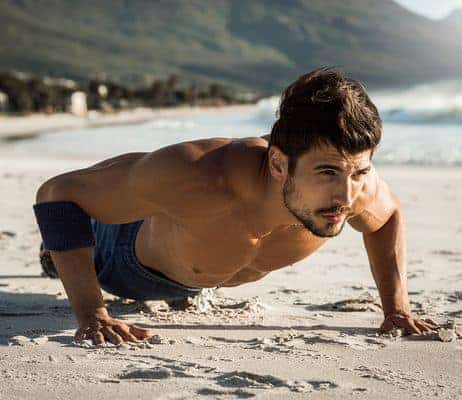  des pompes sur la plage